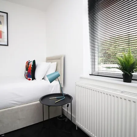 Birchdale - Contractor, Staycation House Vakantiehuis Bristol