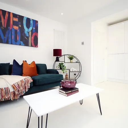 Birchdale - Contractor, Staycation House * Bristol